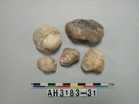 藏品(天然石英原石)的圖片